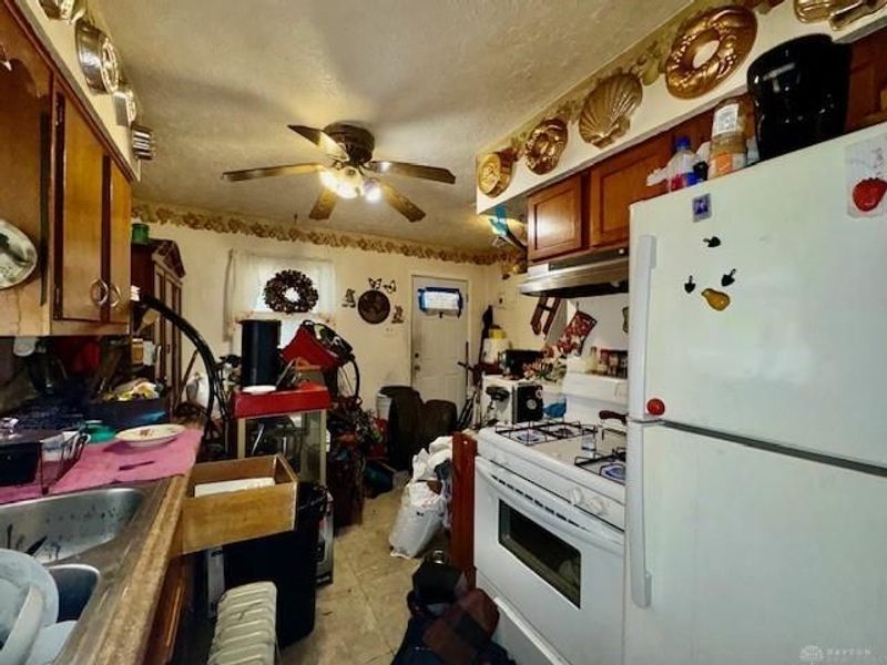 2040 N Hadley Road, Springfield, OH 45505 Photo 8