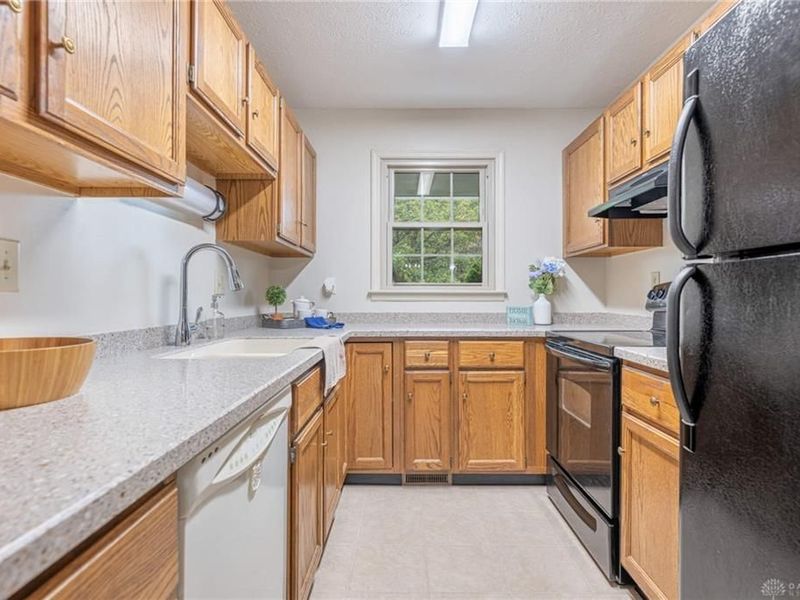 3143 Kerry Drive, Beavercreek, OH 45434 Photo 19