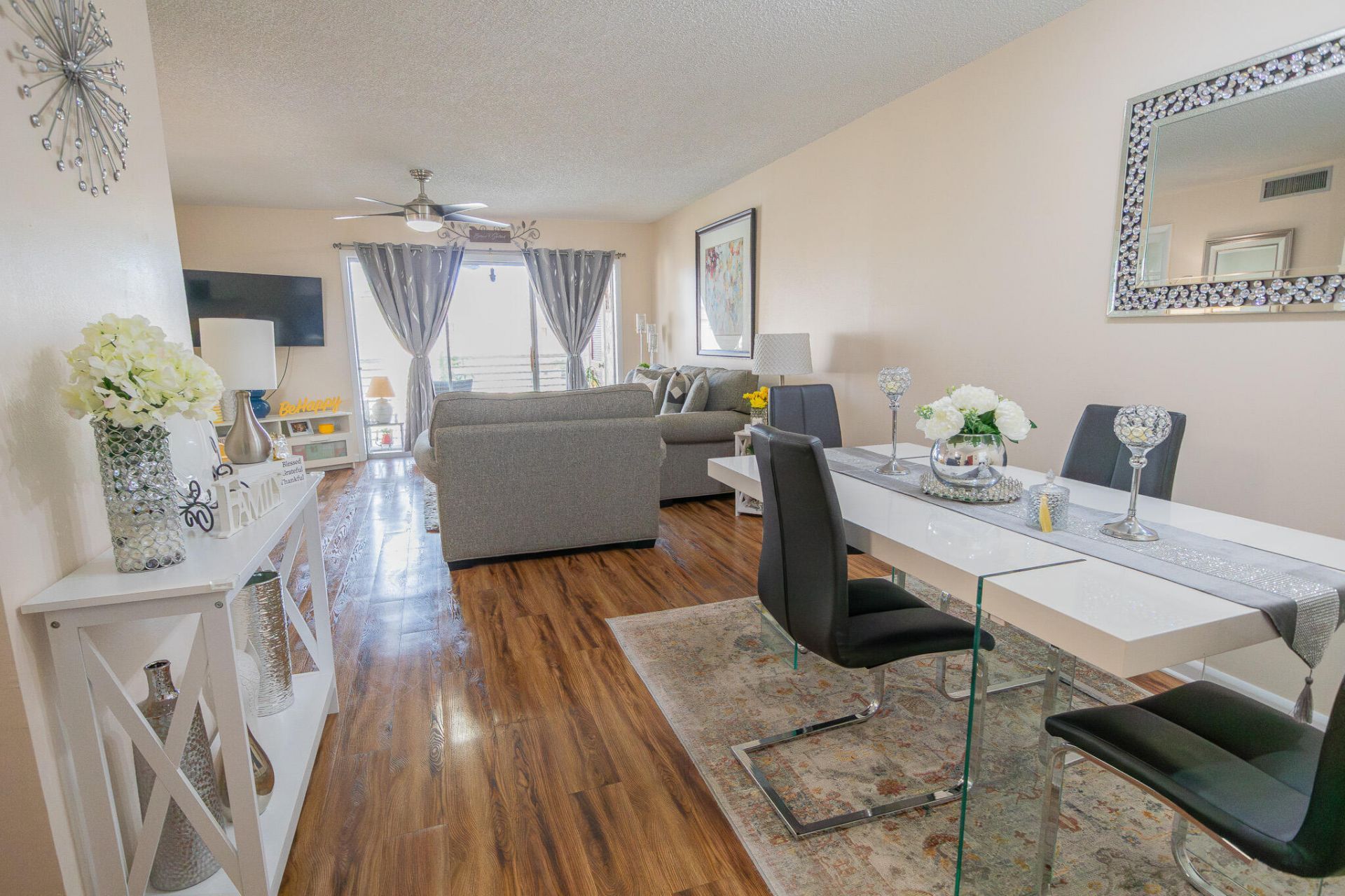 715 Lori Drive, Unit 303, Palm Springs, FL 33461 Photo