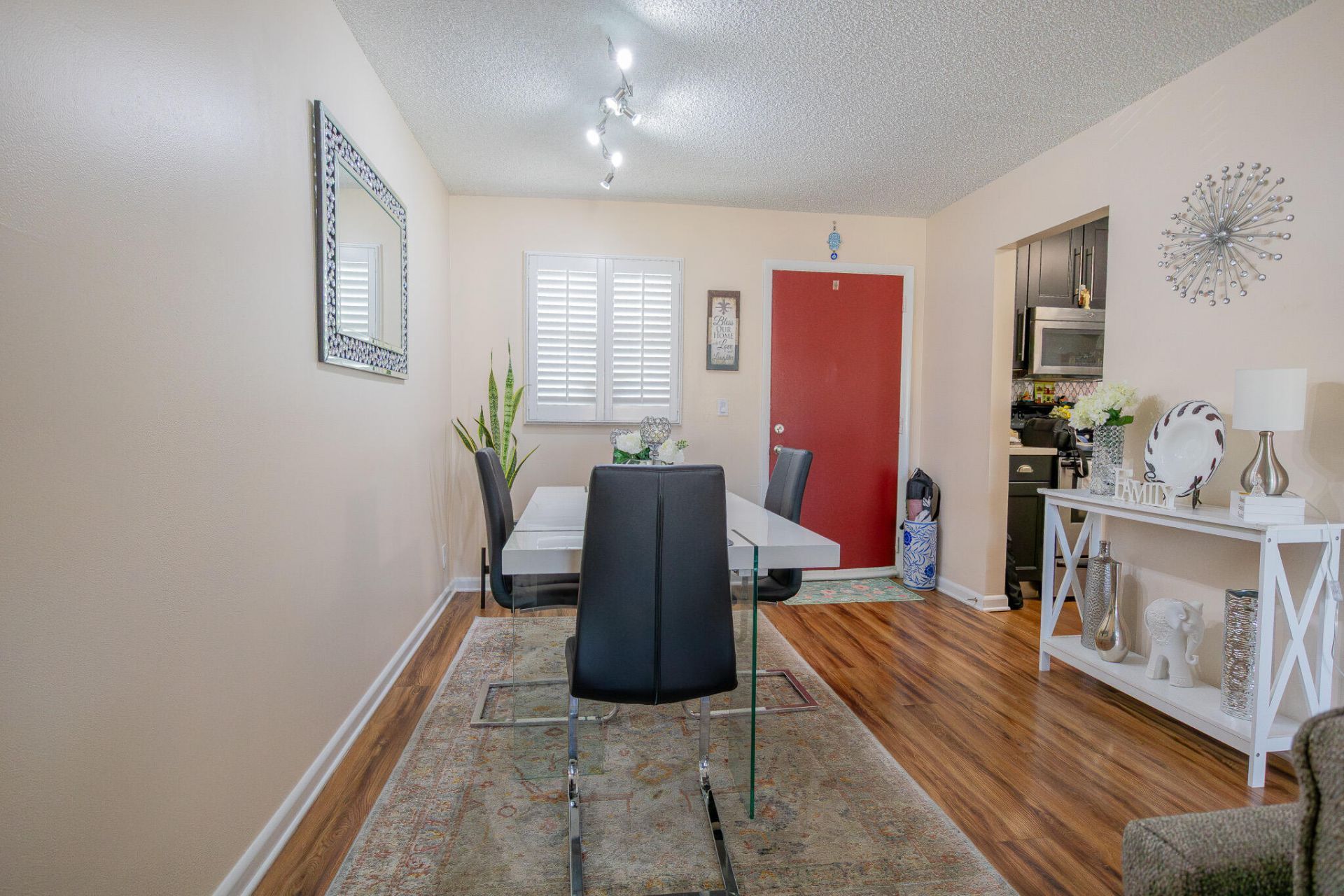 715 Lori Drive, Unit 303, Palm Springs, FL 33461 Photo