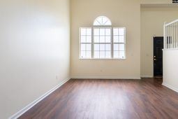 533 Autumn Glen Road photo 4