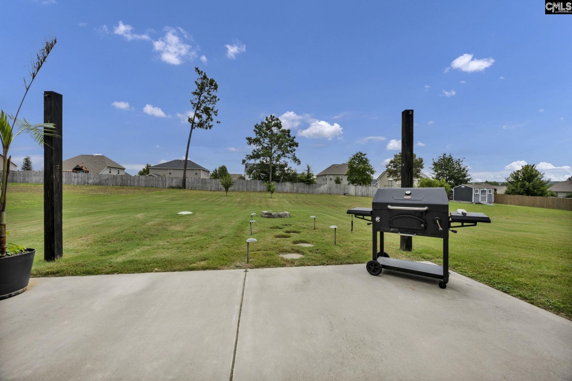 1025 Warbler Lane  Photo 15