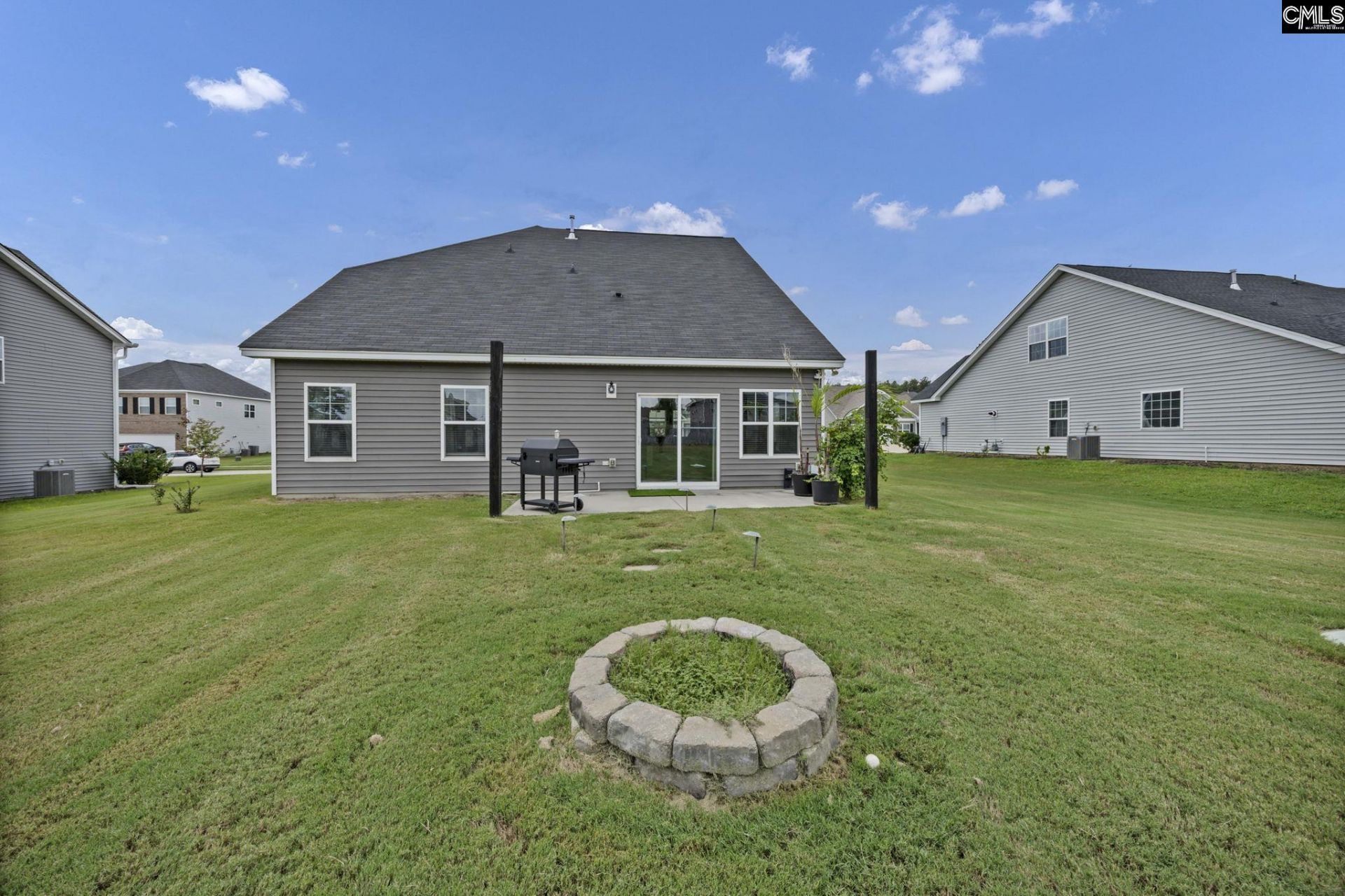 1025 Warbler Lane  Photo 18