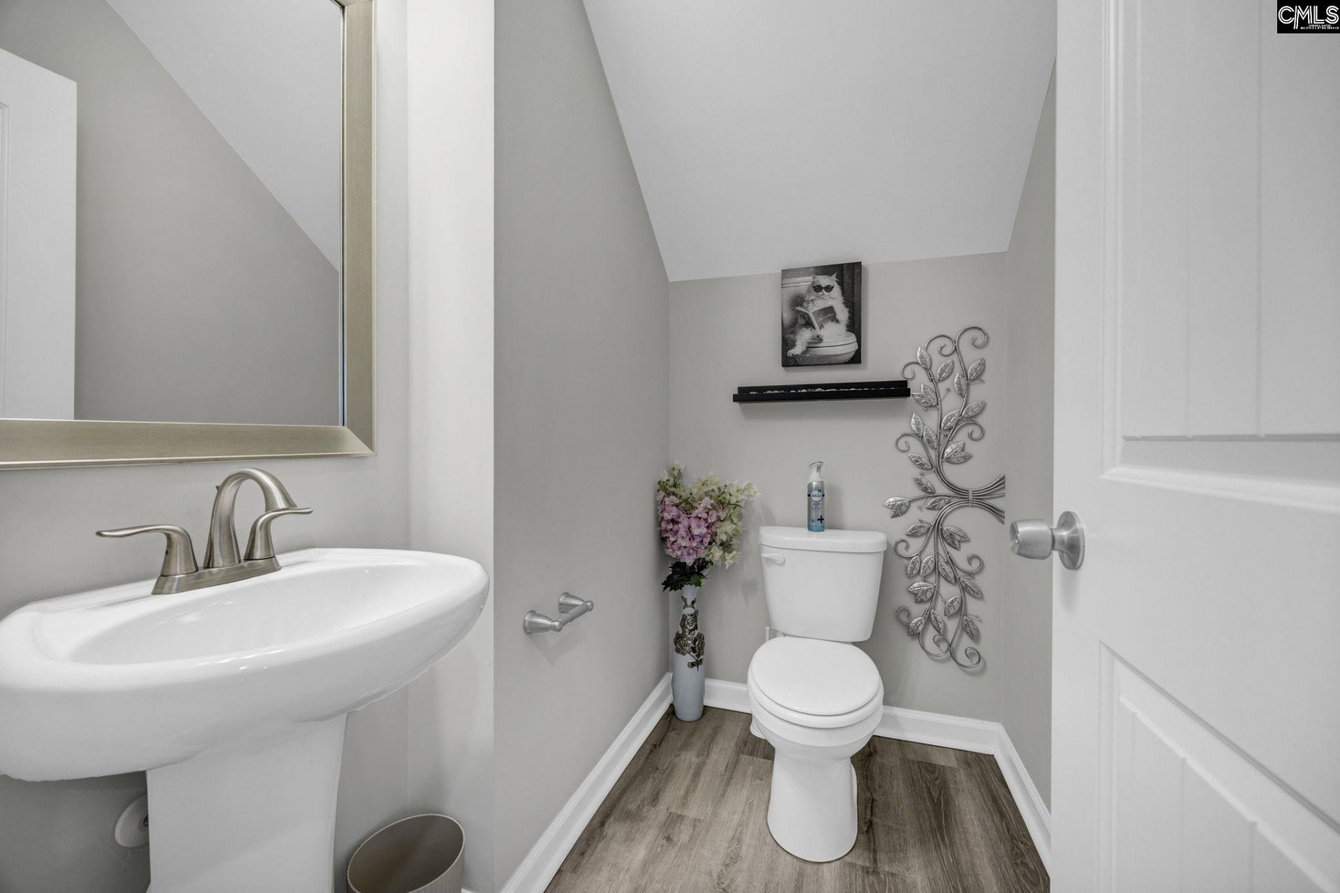 1025 Warbler Lane  Photo 29