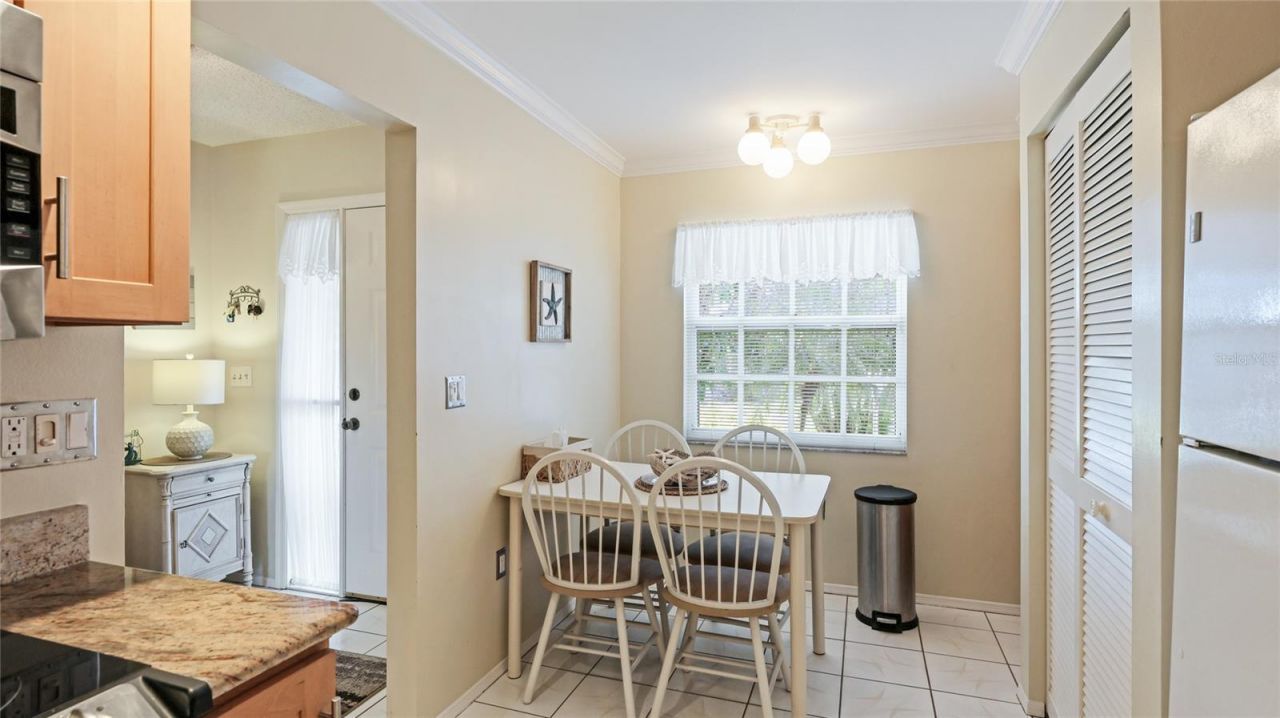 1109 Edgewater Circle, Unit 1109, Bradenton, FL 34209 Photo