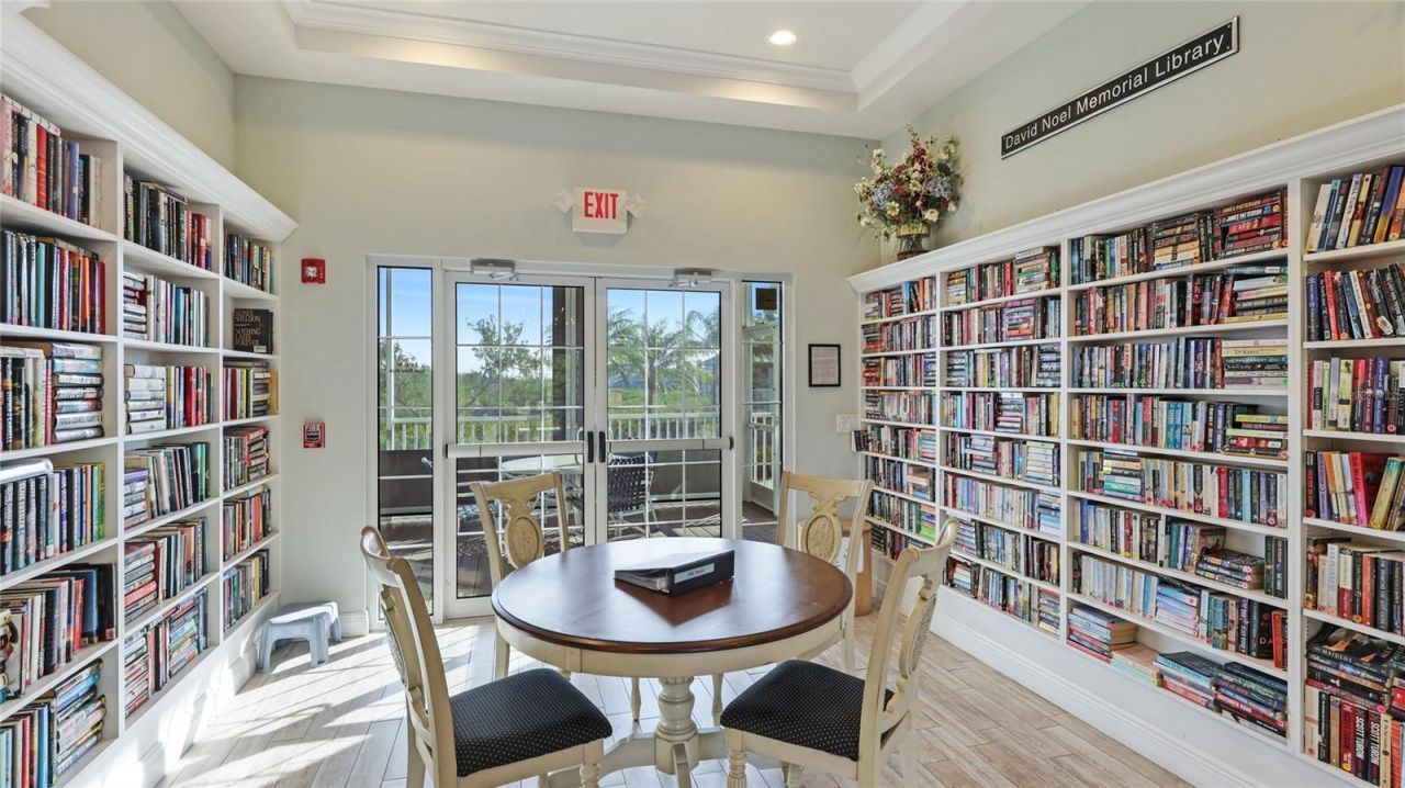 1109 Edgewater Circle, Unit 1109, Bradenton, FL 34209 Photo