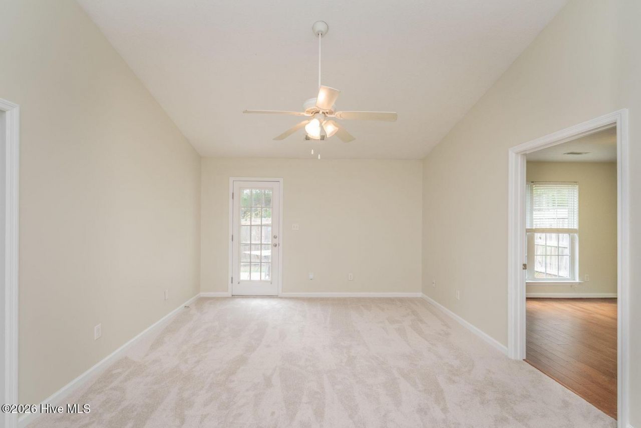 178 Bobwhite Drive Photo 10