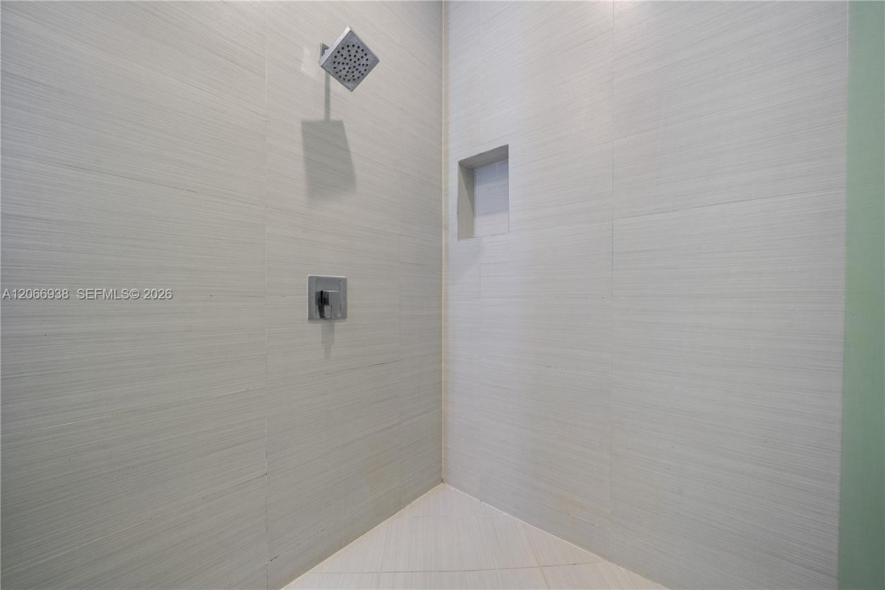 10280 NW 63rd Ter, Unit 104, Doral, FL 33178 Photo