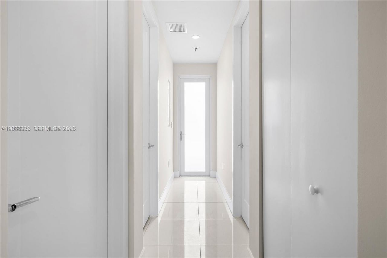 10280 NW 63rd Ter, Unit 104, Doral, FL 33178 Photo