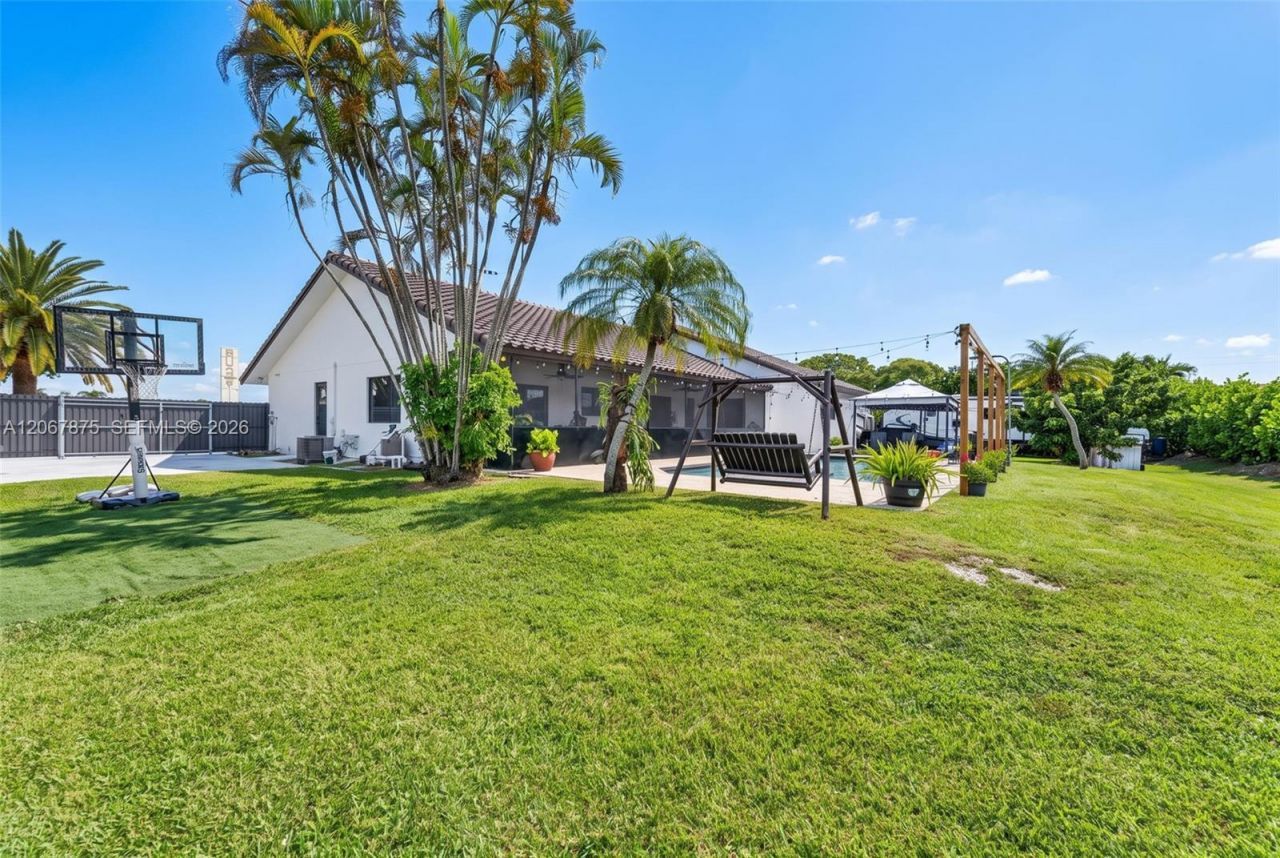 28451 SW 164th Ave , Homestead, FL 33033 Photo