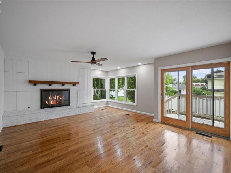 521 E 2nd Street, Port Clinton, OH 43452 Photo 20