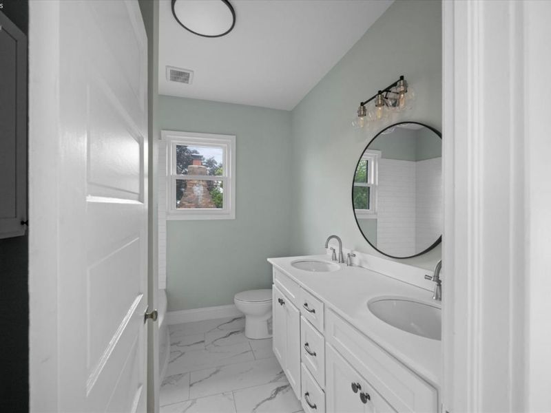 521 E 2nd Street, Port Clinton, OH 43452 Photo 31