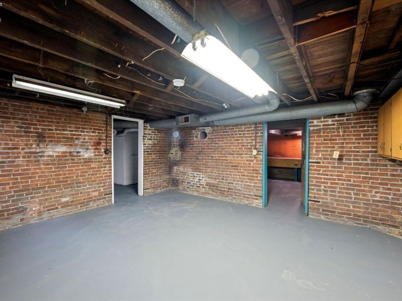 521 E 2nd Street, Port Clinton, OH 43452 Photo 43