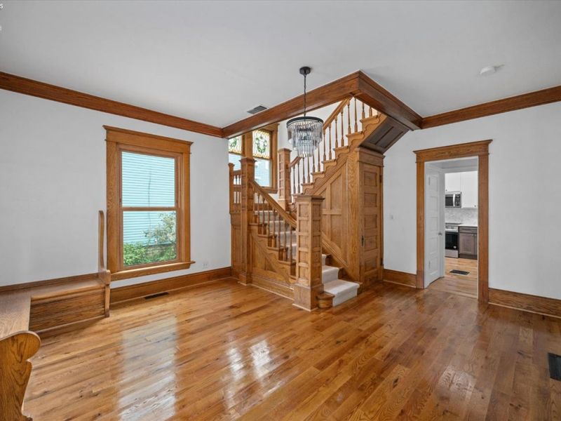 521 E 2nd Street, Port Clinton, OH 43452 Photo 9