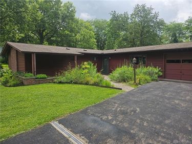 201 Oakhill Drive, Oxford, OH 45056