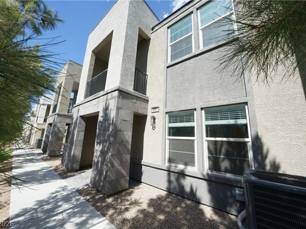 6227 Runestone Street, Las Vegas, NV 89113