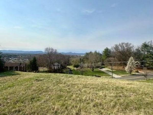 0 Breezewood CIR , Vinton, VA 24179