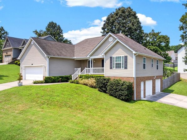 142 Orrie Moss Court SE, Cleveland, TN 37323
