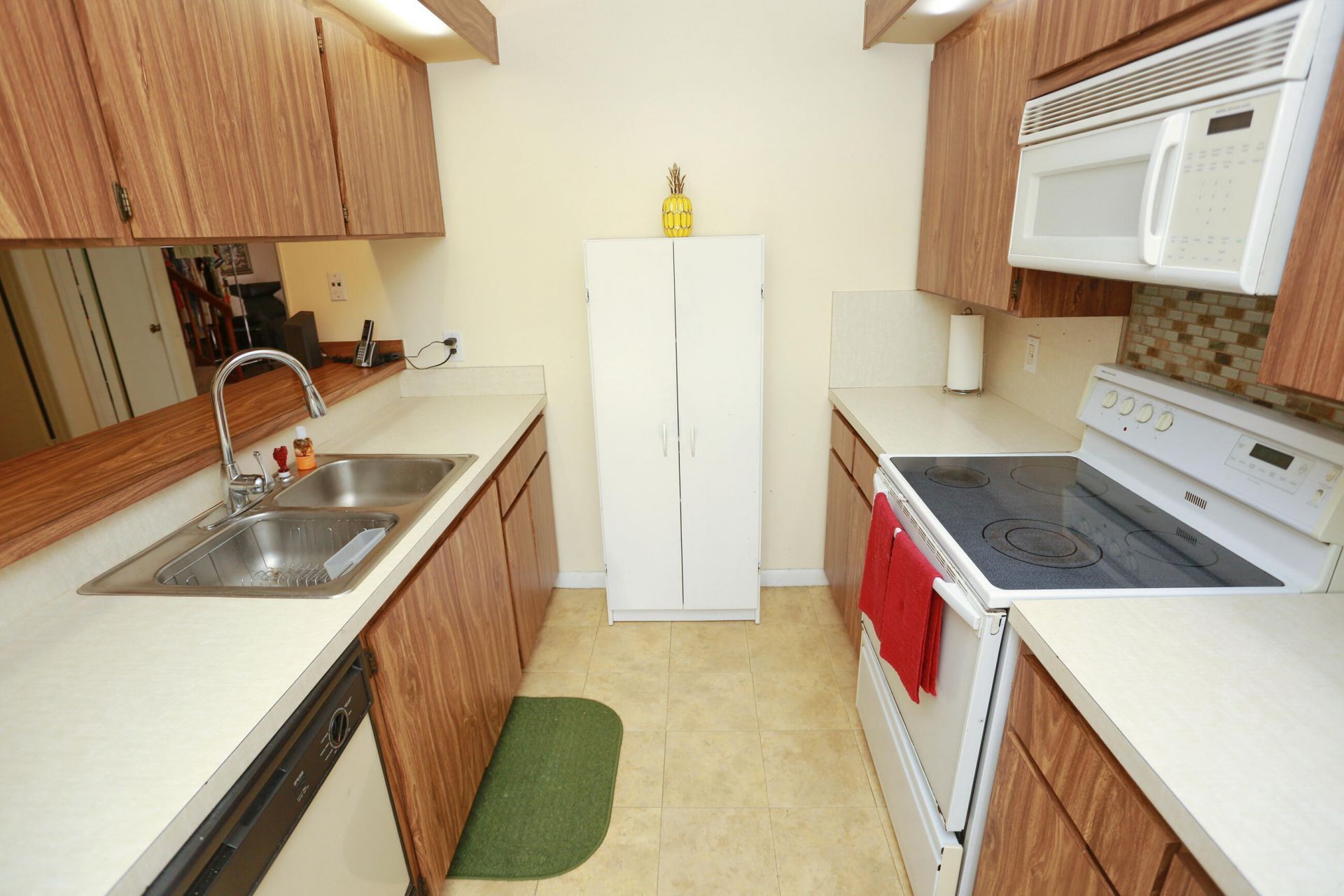 325 3rd Way, West Palm Beach, FL 33407 Photo