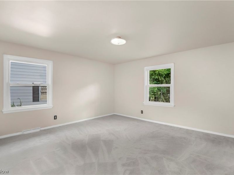 2145 Miami Road, Euclid, OH 44117 Photo 15