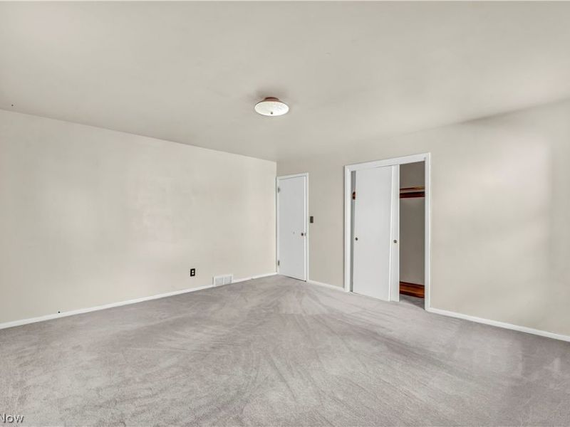 2145 Miami Road, Euclid, OH 44117 Photo 17