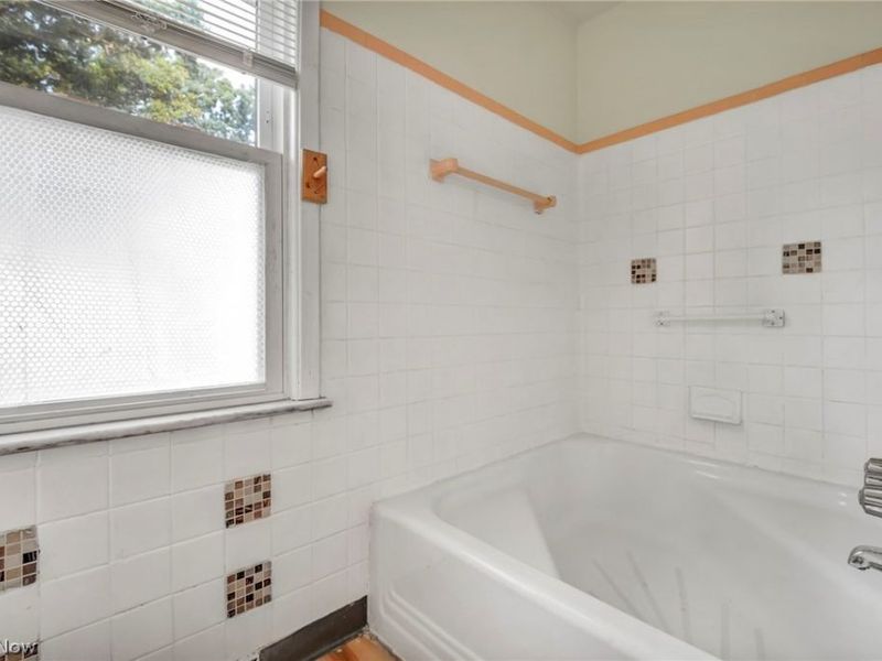 2145 Miami Road, Euclid, OH 44117 Photo 20