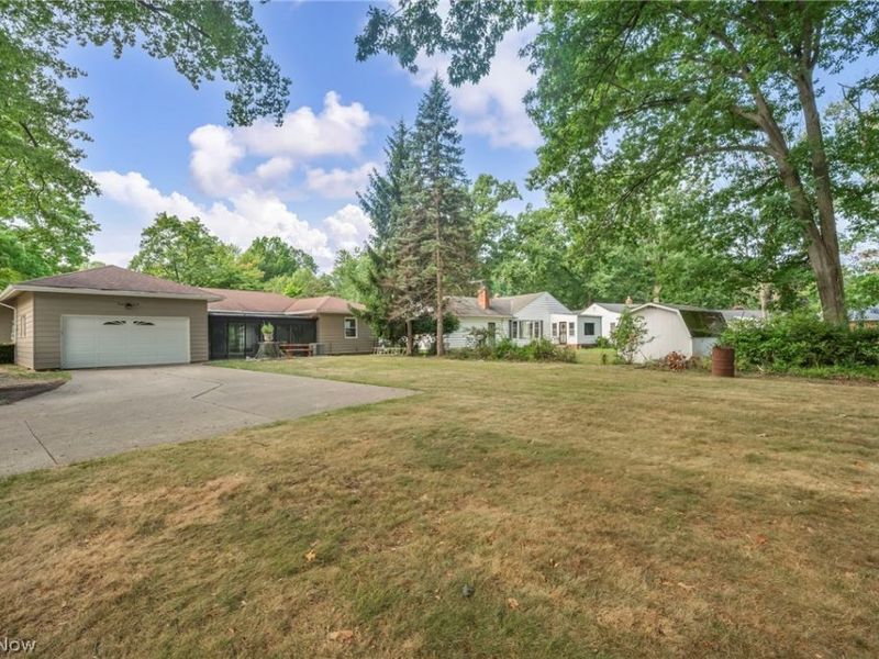 2145 Miami Road, Euclid, OH 44117 Photo 30
