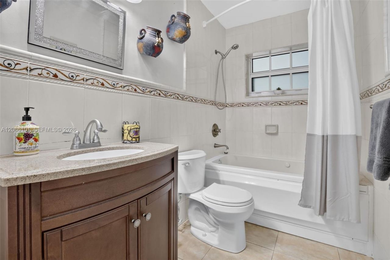 801 Ixora Ln, Plantation, FL 33317 Photo