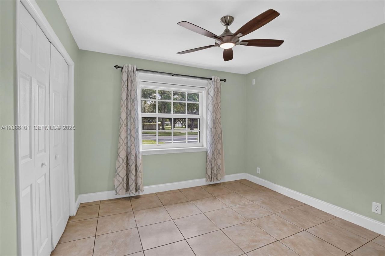 801 Ixora Ln, Plantation, FL 33317 Photo