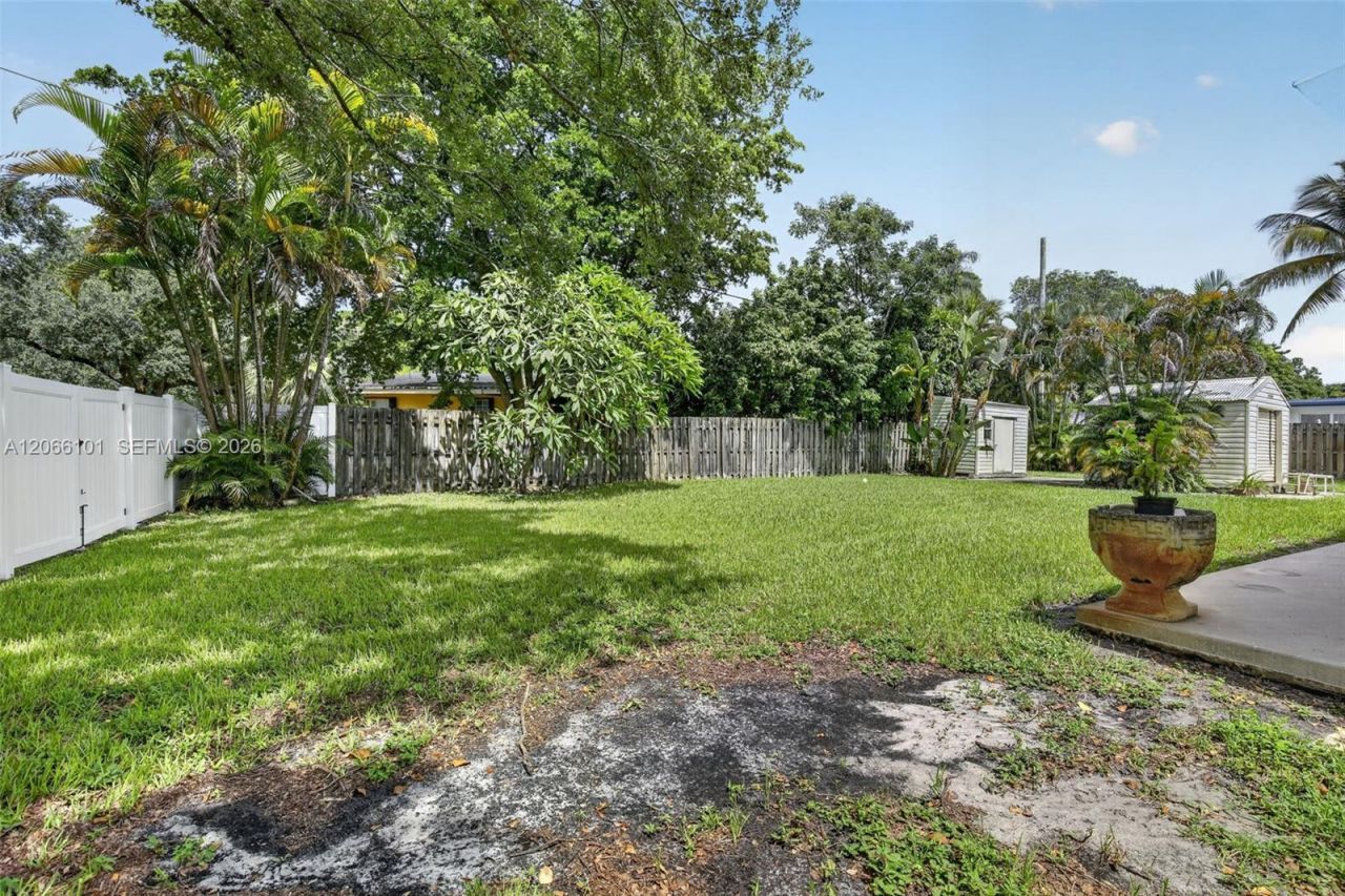 801 Ixora Ln, Plantation, FL 33317 Photo