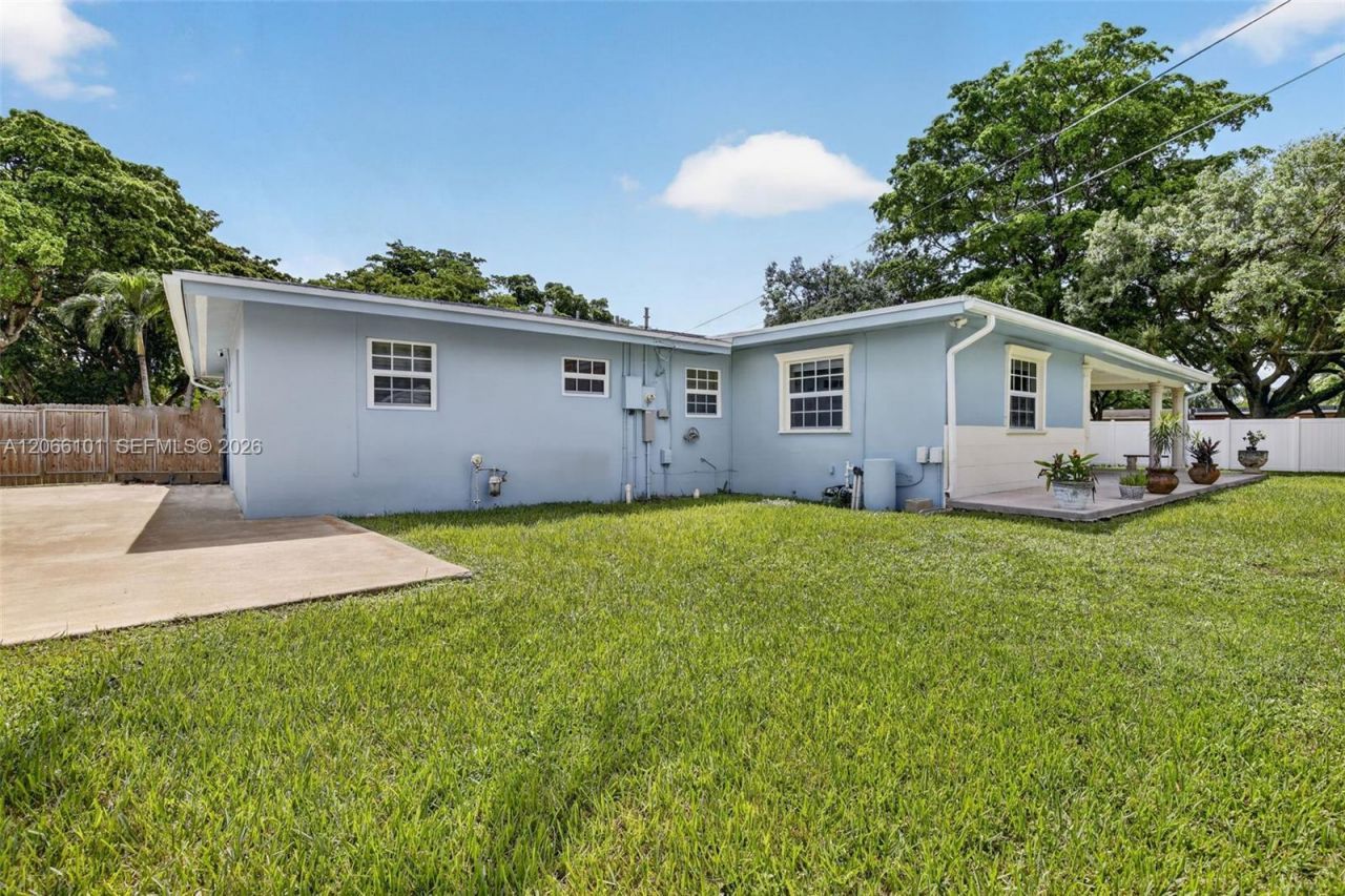 801 Ixora Ln, Plantation, FL 33317 Photo