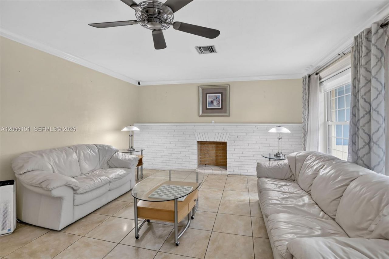 801 Ixora Ln, Plantation, FL 33317 Photo