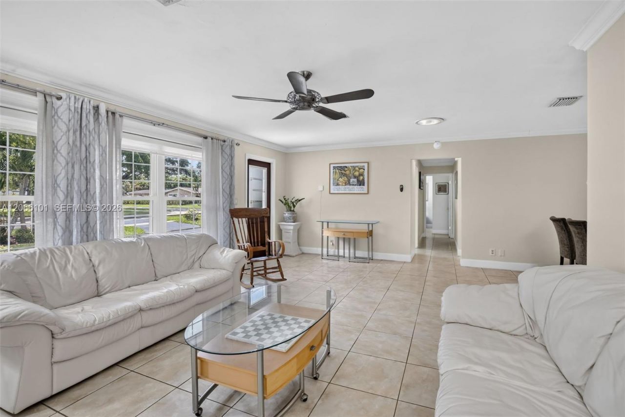 801 Ixora Ln, Plantation, FL 33317 Photo