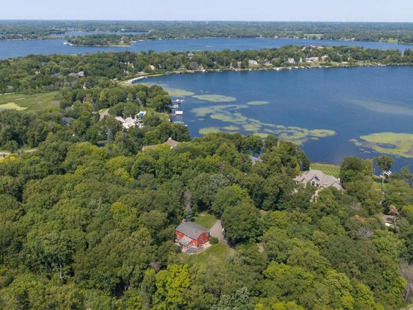 2530 Old Beach Road, Wayzata, MN 55391