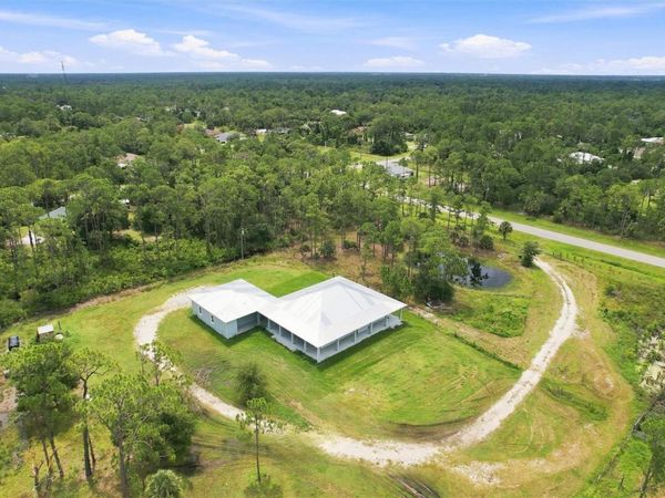 8146 TROPICAIRE BOULEVARD , NORTH PORT, FL 34291