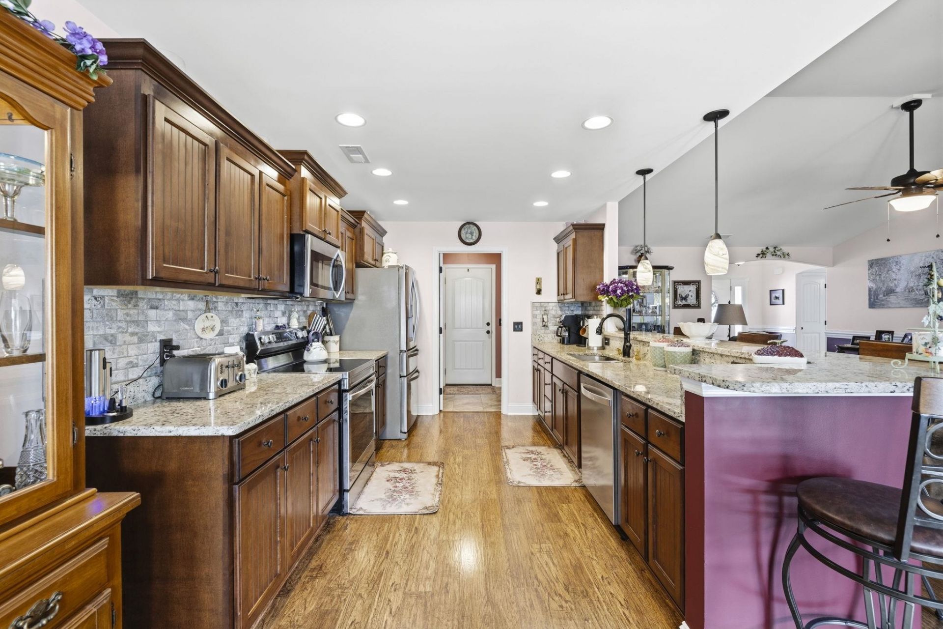 154 Clearwind Ct. Photo 10