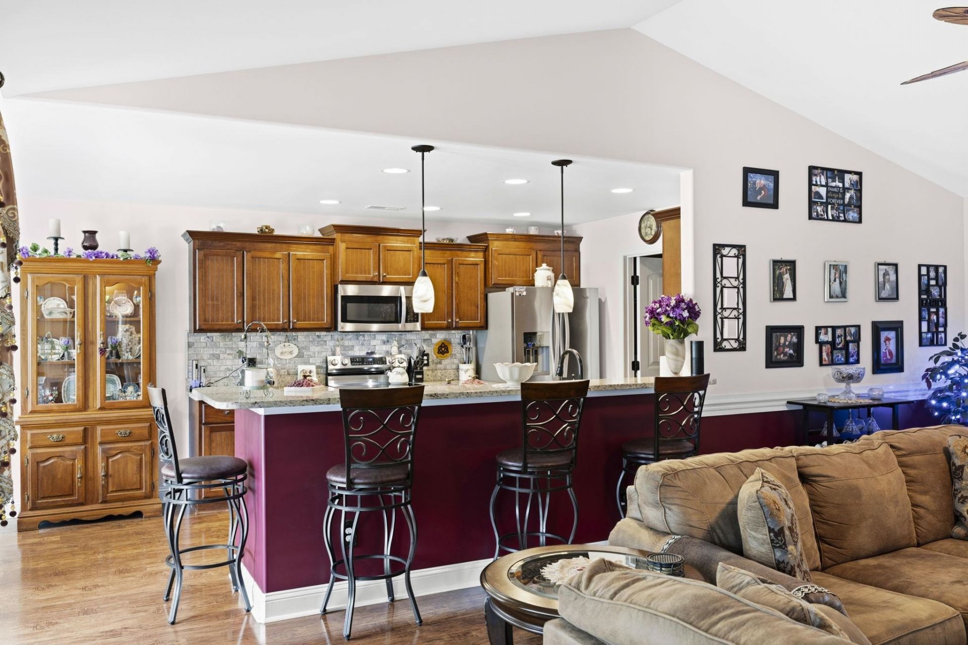 154 Clearwind Ct. Photo 9