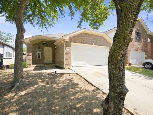 1011 Cruise Street, Denton, TX 76207