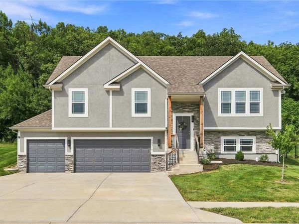 12216 E 89th Terrace, Kansas City, MO 64138