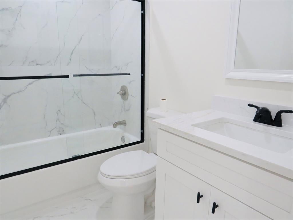 557 Burgundy L, Unit 557, Delray Beach, FL 33484 Photo