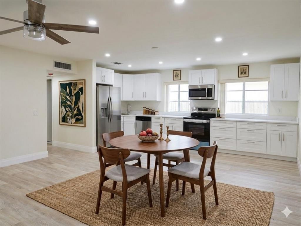 557 Burgundy L, Unit 557, Delray Beach, FL 33484 Photo