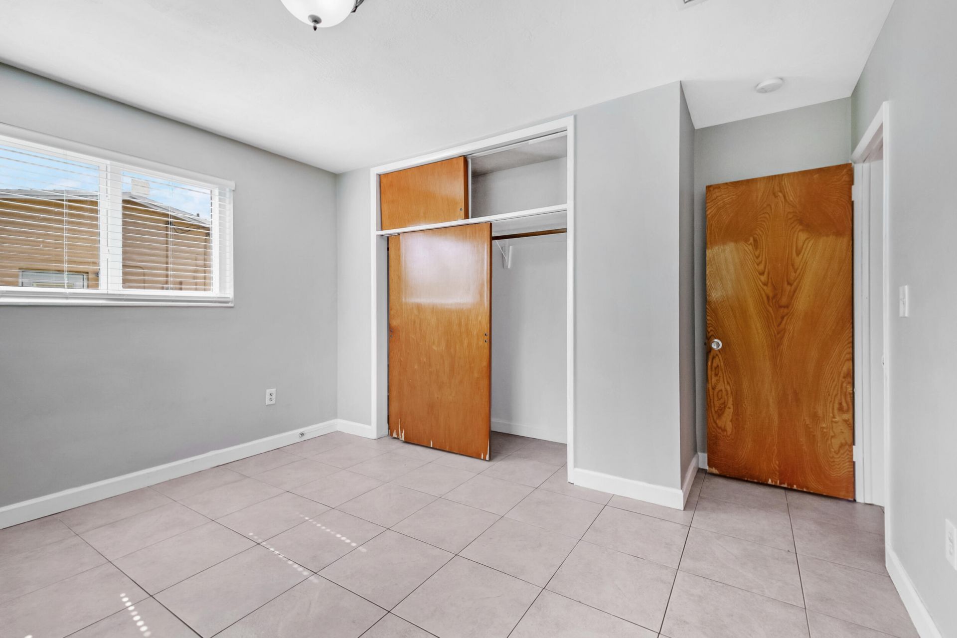 6760 SW 11th Street, Pembroke Pines, FL 33023 Photo