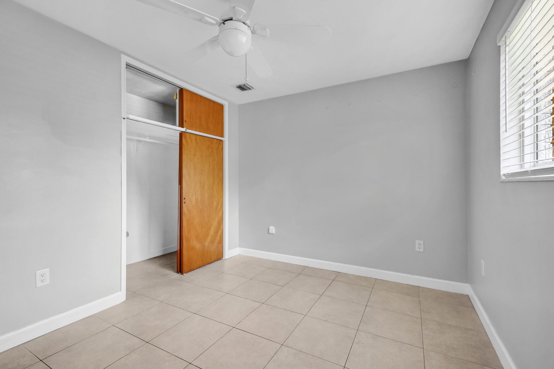 6760 SW 11th Street, Pembroke Pines, FL 33023 Photo