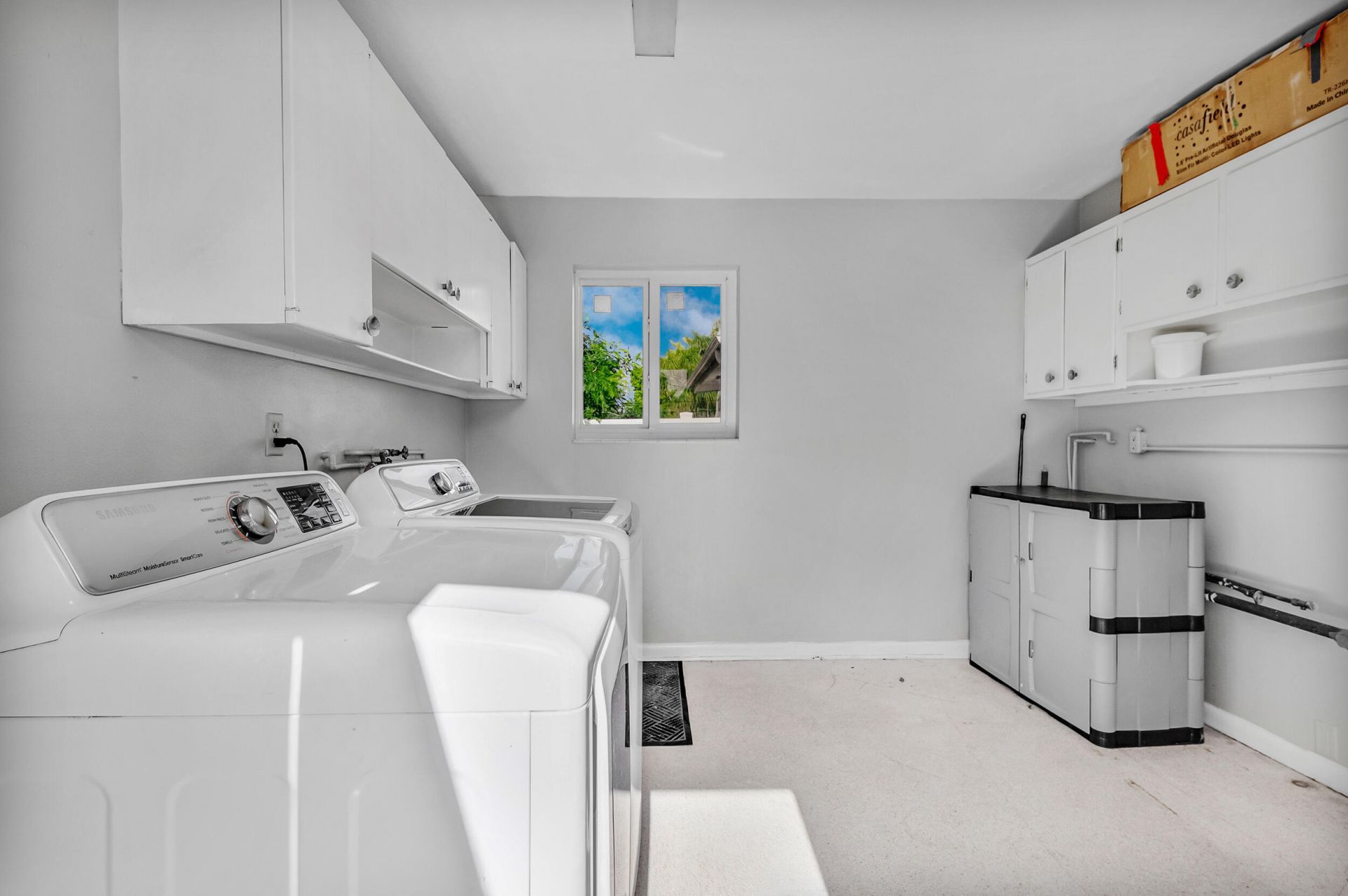6760 SW 11th Street, Pembroke Pines, FL 33023 Photo