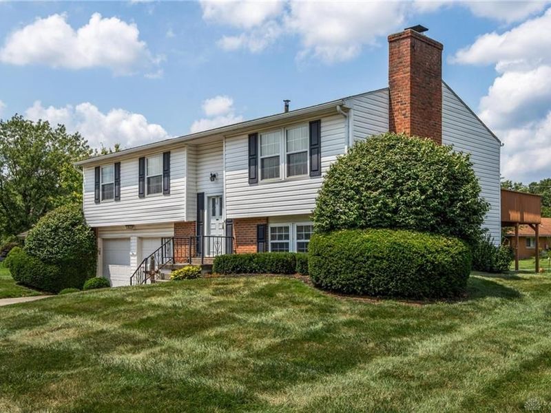 416 Redbud Lane, Xenia, OH 45385 Photo 3