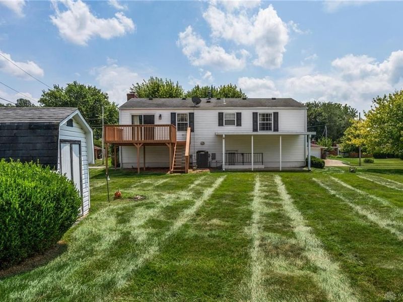 416 Redbud Lane, Xenia, OH 45385 Photo 5