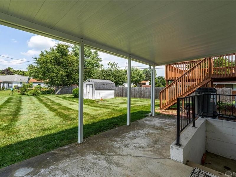 416 Redbud Lane, Xenia, OH 45385 Photo 9