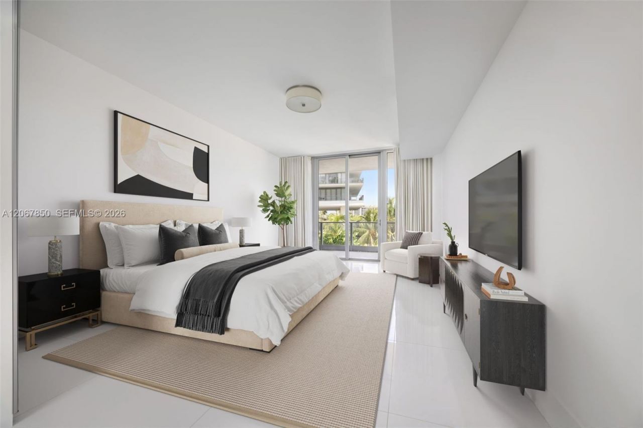 801 S Pointe Dr , Unit 301, Miami Beach, FL 33139 Photo