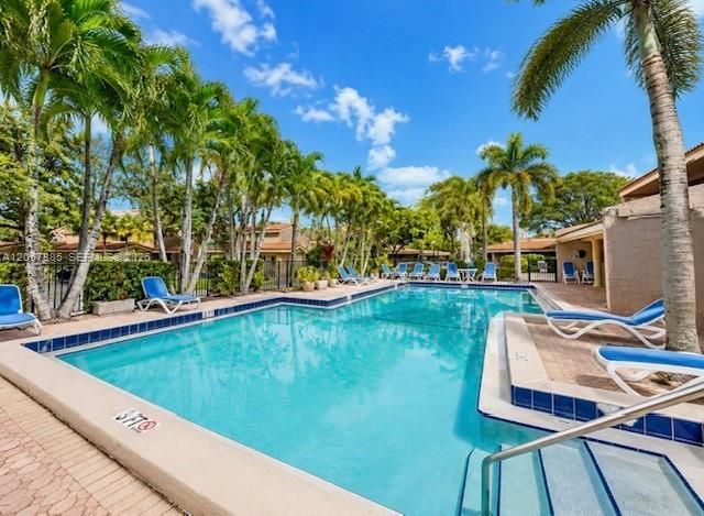 406 Saint Andrews Rd , Unit 53, Hollywood, FL 33021 Photo