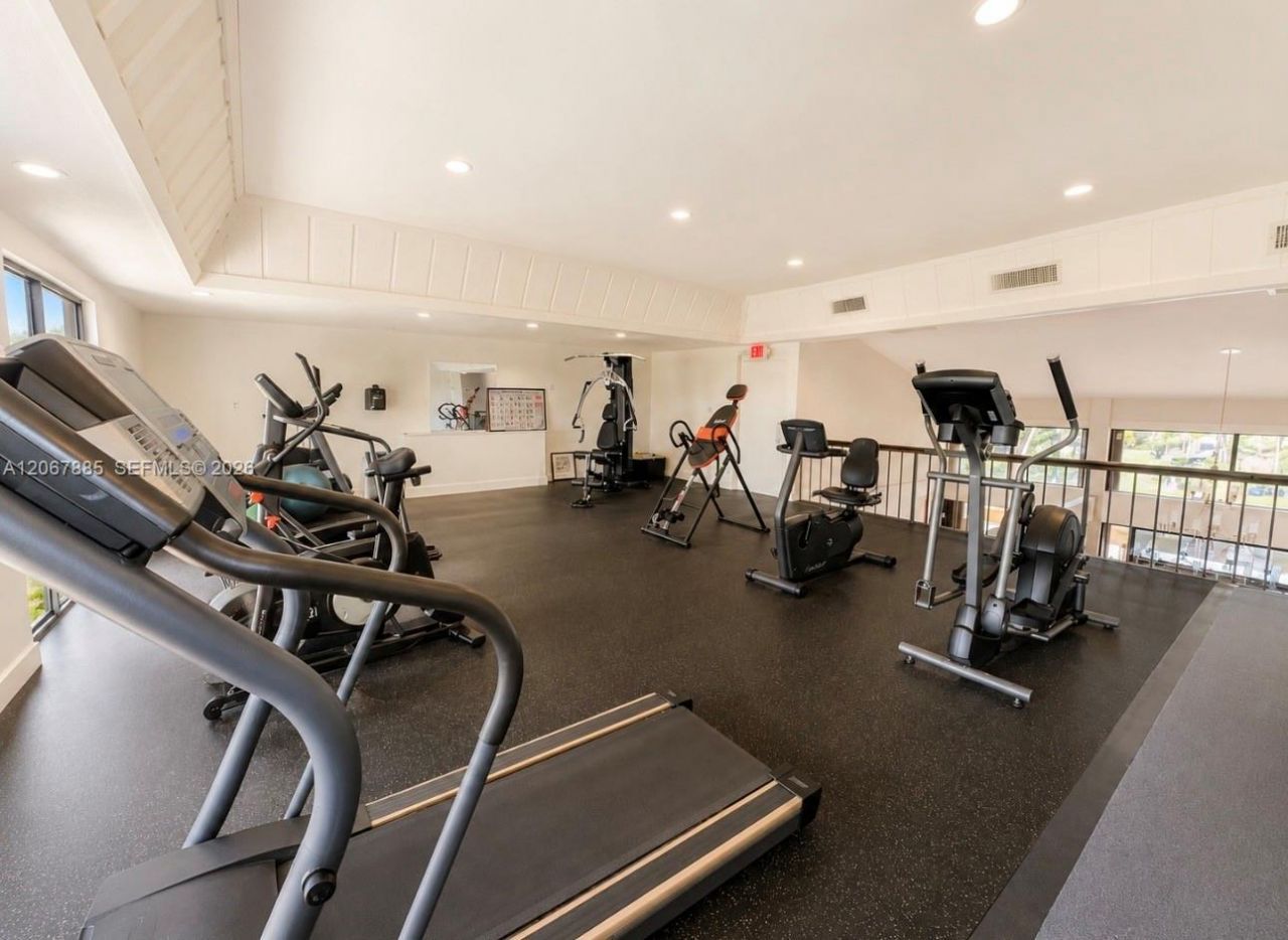 406 Saint Andrews Rd , Unit 53, Hollywood, FL 33021 Photo